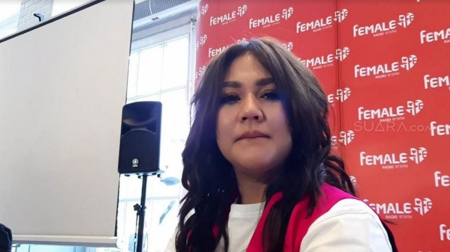 Cita-cita Sissy Priscillia Jadi Penyiar Radio Akhirnya Kesampaian