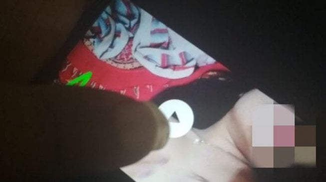 Heboh Siswi SMP Bikin Video Porno Bareng Pacar, Promosi Open BO buat Bercandaan