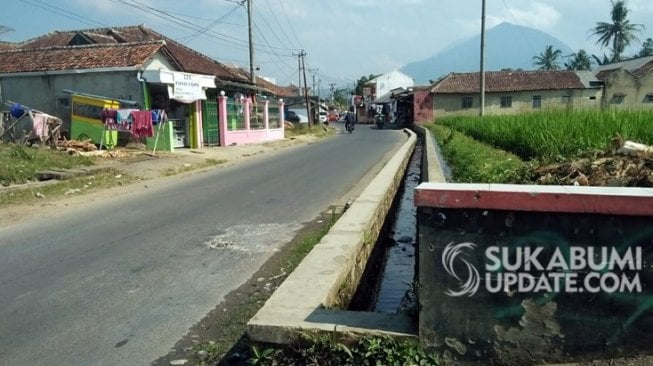 Panik Diacungi Celurit, Pelajar SMPN 1 Parakansalak Tabrak Tembok dan Jatuh