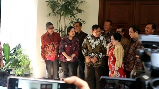 Berharap Pertemuan Prabowo - Puan Lancar, Gerindra Sebut Ada Kemungkinan PDIP Gabung Koalisi