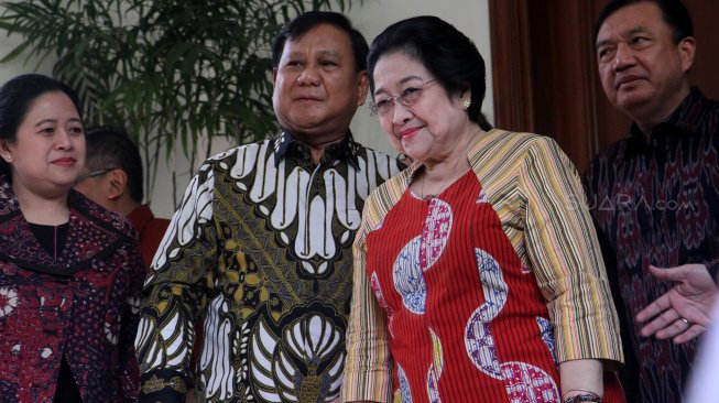 Gerindra: Ada yang Blingsatan Prabowo-Megawati Bertemu ...