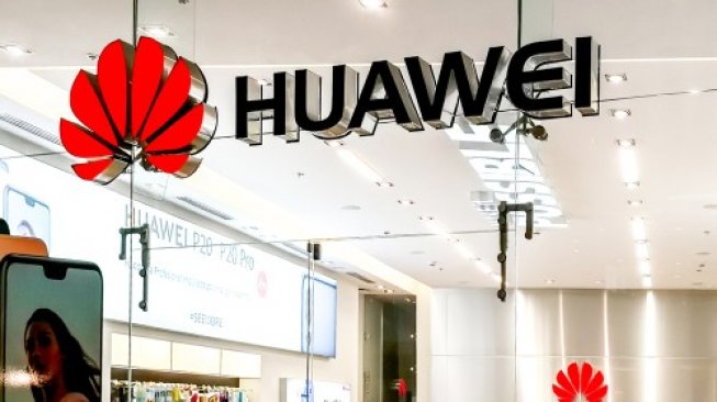 Obral Diskon lalu Diserbu Pembeli, Toko-toko Huawei di Singapura Ditutup