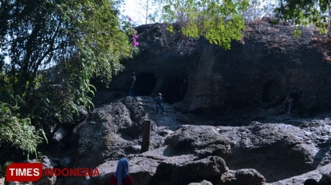 Goa Selomagleng, Antara Mitos Dewi Kilisuci dan Uniknya Bebatuan Andesit