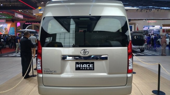 Toyota Astra Motor (TAM) meluncurkan HiAce Premio di ajang GIIAS 2019, Tangerang, Jumat (26/7/2019). [Suara.com/Manuel Jeghesta]