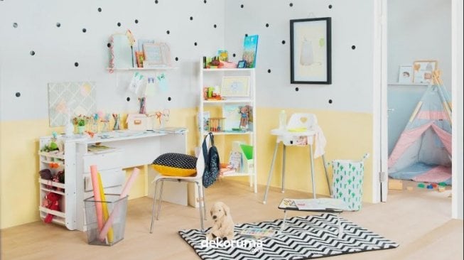 Kamar tidur jadi ruang belajar, trik menciptakan kamar tidur anak ideal. (Dekoruma)