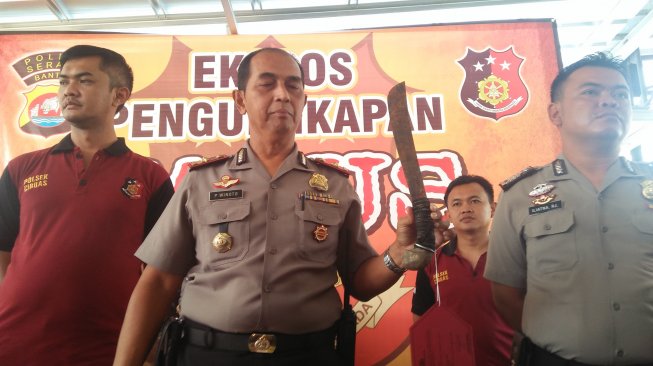 Korban Adu Domba, Preman Pasar Nekat Bacok dan Aniaya Penjaga Pasar Ciruas