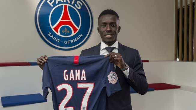 Terus Percantik Lini Vital, PSG Resmi Dapatkan Idrissa Gueye dari Everton