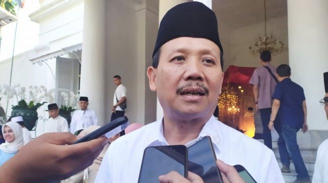 Berkas Lengkap, Eks Sekda Jabar Iwa Karniwa Segera Diadili