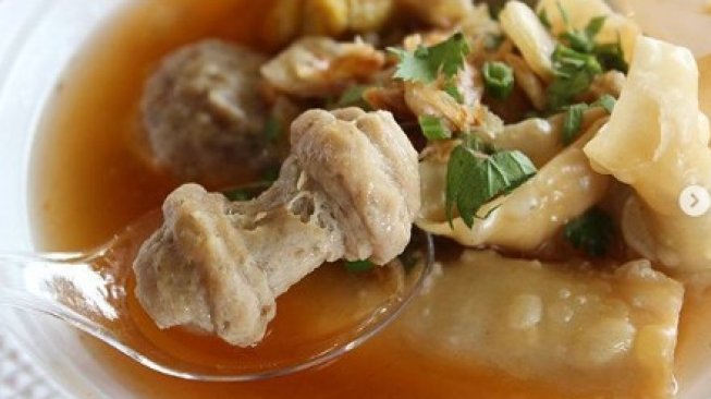 Bakso Barbel, Bisnis Kuliner Unik yang Dijalankan Agung Hercules