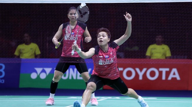 Pasangan ganda putri Indonesia, Greysia Polii/Apriyani Rahayu, terhenti di perempat final Thailand Open 2019 usai kalah dari Chang Ye Na/Kim Hye Rin (Korsel), Jumat (2/8). [Humas PBSI]