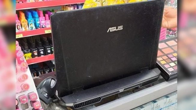 Laptop Gaming Mahal Jadi Begini, Warganet: Jiwa Miskinku Membara