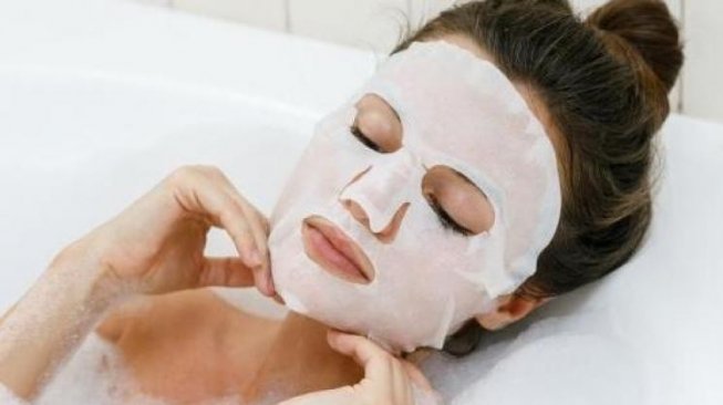 Sheet Mask. (Shutterstock)