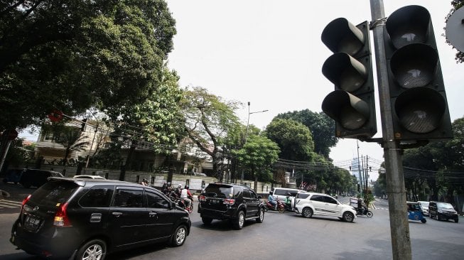 Listrik Belum Pulih Sepenuhnya, Polda Metro Jaya Terus Amankan Lalin