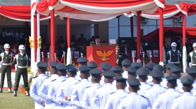 Wapres JK Minta Lulusan IPDN Bekerja Cepat Dalam Melayani Masyarakat