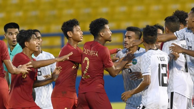 Kericuhan Terjadi Jelang Akhir Laga, Ini Komentar Fakhri Husaini