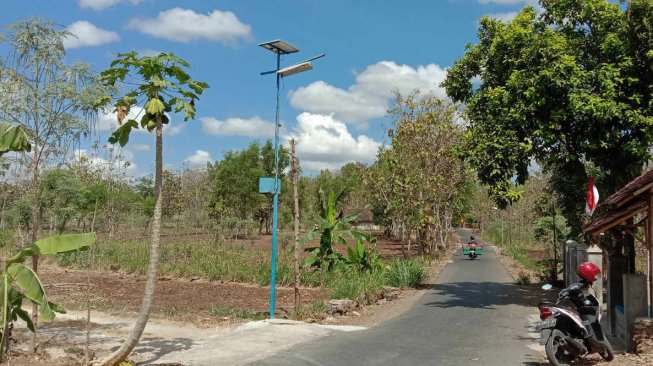 Sebanyak 176 Lampu Jalan Tenaga Surya Segera Dipasang 12 Kabupaten/Kota di Riau