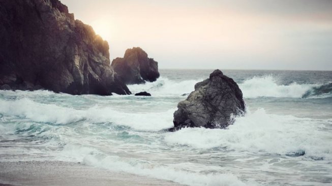 Bak di Pulau Pribadi, Menikmati Sepoi Pantai Biru Langit Lombok