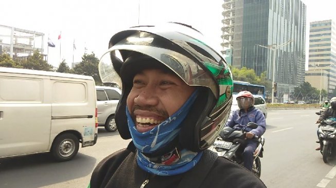 Alasan Driver Ojol, Ngetem di Tepi Jalan karena Kemauan Penumpang