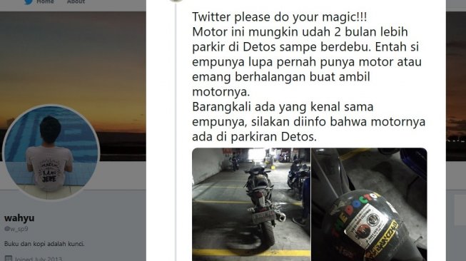 Unggahan motor mangkrak di mall yang siap diajak pulang pemiliknya [Twitter: @w_sp9].