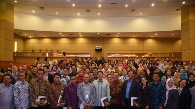 Fadli Zon : Indonesia harus Jadi Pemenang dalam Revolusi Industri 4.0