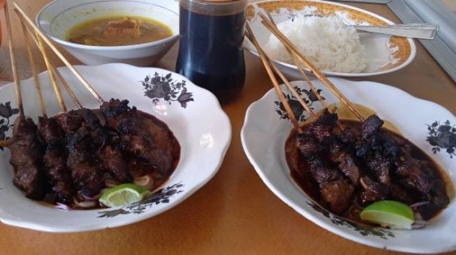 Warung Sate 35 Punya Resep Turun Menurun, Jokowi Juga Pernah ke Sini