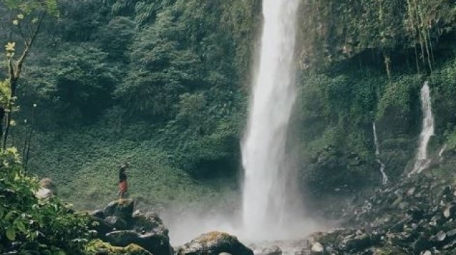 Menembus Jantung Hutan, Demi Menikmati Air Terjun Lider Banyuwangi