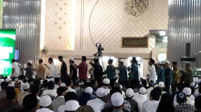Masjid Istiqlal Perlakukan Khusus Jamaah Disabilitas untuk Salat Idul Adha