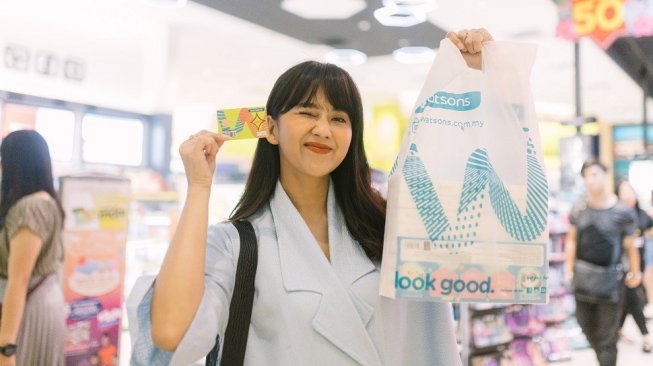 Watsons Kurangi Sampah Plastik dan Dukung Penggunaan Minyak Sawit