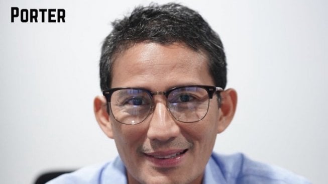 Sandiaga gelar polling memilih kacamata