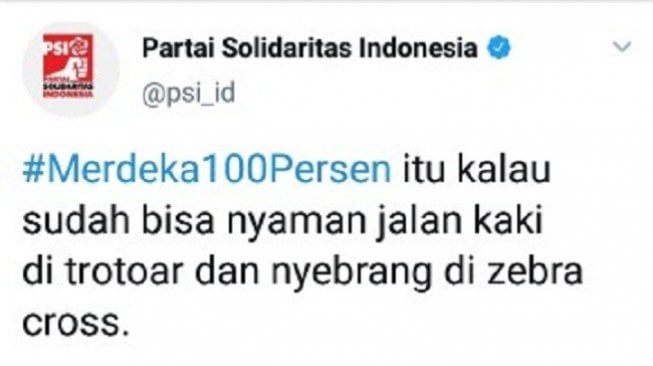 Bidik layar cuitan PSI soal nyaman jalan kaki di trotoar. (Twitter)