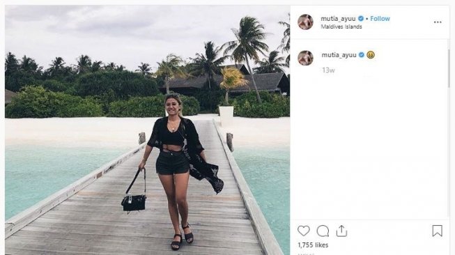 Gaya Liburan Mutia Ayu, Perempuan yang Dikabarkan Dekat dengan Glenn Fredly (instagram.com/mutia_ayuu)