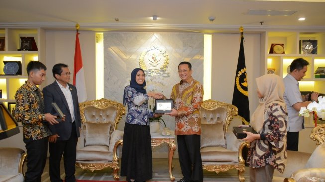 Ketua DPR Minta Remaja Indonesia Aktif di Berbagai Kegiatan dan Organisasi