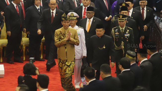 Presiden Joko Widodo saat menghadiri  sidang bersama DPD-DPR di Kompleks Parlemen, Jakarta, Jumat (16/8). [Suara.com/Arya Manggala]
