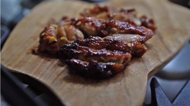 Honey Glazed Chicken ala Ayudia Bing Slamet. (Youtube)