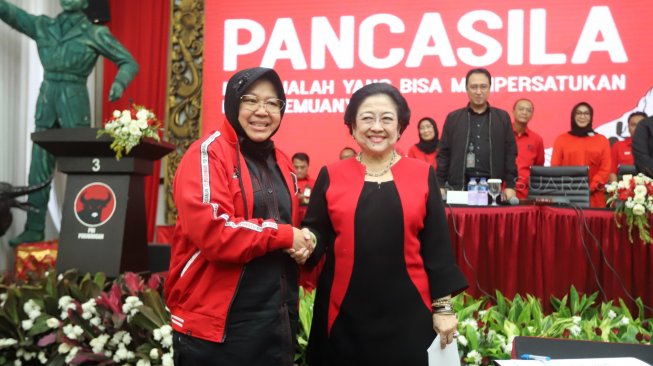 Risma Tak Akan Tolak Tawaran Megawati Jika Ditunjuk Maju di Pilgub Jakarta