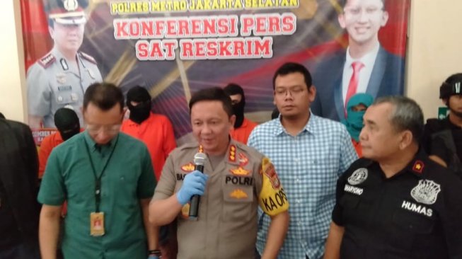 Onani sambil Tunggu Penumpang, Sopir Taksi Daring Terancam Bui 10 Tahun