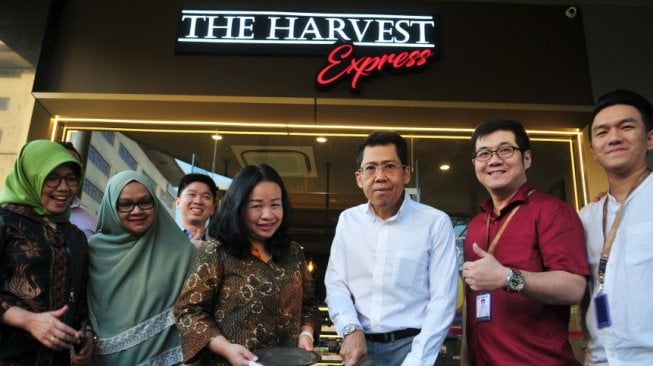 Nikmatnya Gurih Manis Coconut Caffe Latte di The Harvest Express