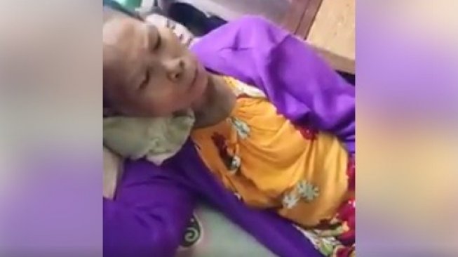 Djaiti, Ibu yang Viral karena Kepalanya Diinjak Sang Putra Meninggal Dunia