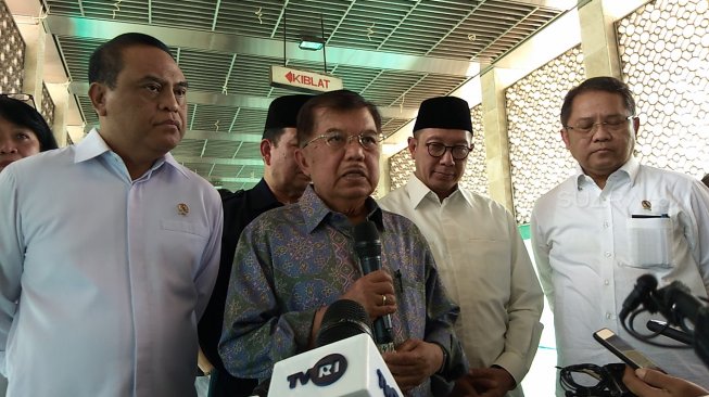 Polemik Salib Ustaz Somad, Pesan JK ke Penceramah: Dakwah Jangan Melebar