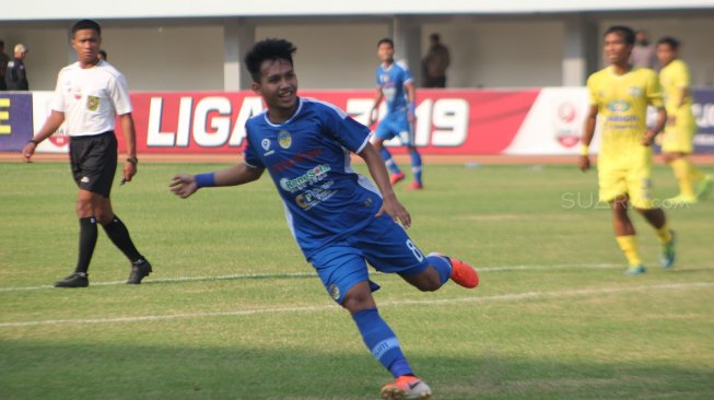 Debut Witan Sulaeman bersama PSIM Yogyakarta di Stadion Mandala Krida, Kamis (22/8/2019). (Suara.com/Irwan Febri Rialdi).