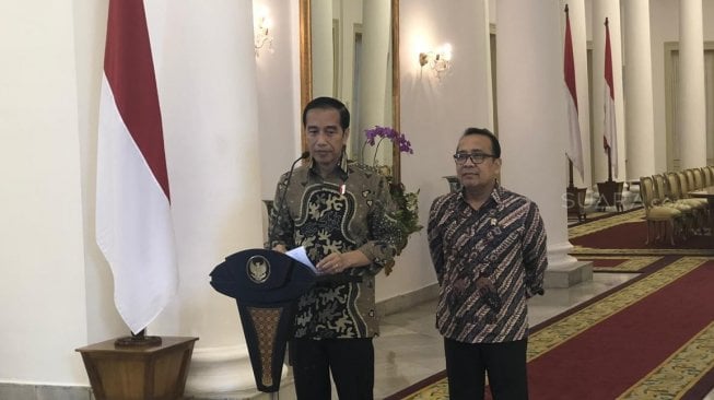 Ustaz Tengku Zul Tantang Jokowi Terapkan Hukum Potong Tangan untuk Koruptor