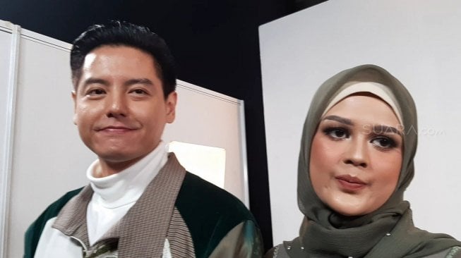 Duh Baper! Ini Panggilan Sayang Cut Meyriska untuk Roger Danuarta