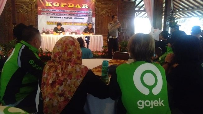 Gojek & Polda DIY Sosialisasikan Keselamatan Berkendara Bagi Mitra Driver