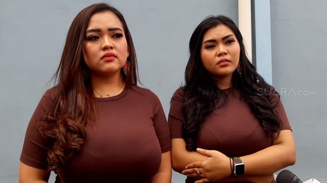 Presenter Acara Live Bikin Duo Semangka Sakit Hati