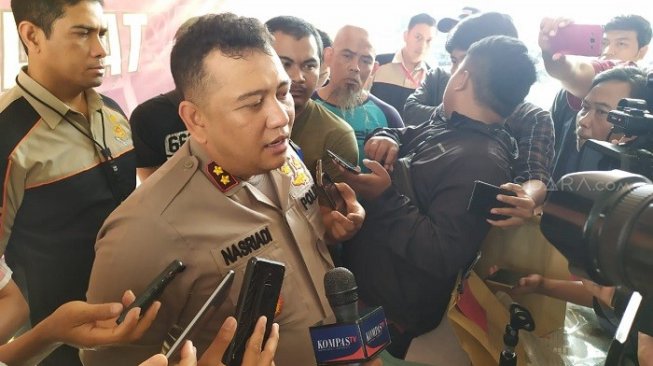 Kapolres Sukabumi AKBP Nasradi saat ditemui wartawan di Polda Jabar. (Suara.com/Hugo).