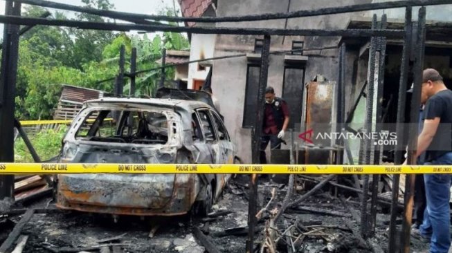 Wartawan Aceh Korban Teror Minta Polisi Ungkap Pelaku Pembakaran Rumahnya