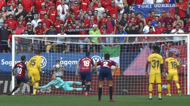 Osasuna vs Barcelona: Penalti Torres Batalkan Kemenangan Los Azulgrana