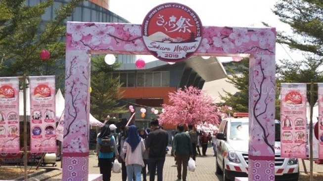 Festival Sakura Matsuri 2019, pada 31 Agustus - 1 September 2019 di Komplek Graha Pariwisata, Stadion Wibawa Mukti Jababeka. (Suara.com/Ririn Indriani)