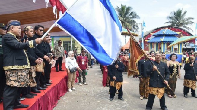 Kirab Sesaji dan Gebyar Ritual 1 Suro di Gunung Kawi, ini Kata Plt Bupati