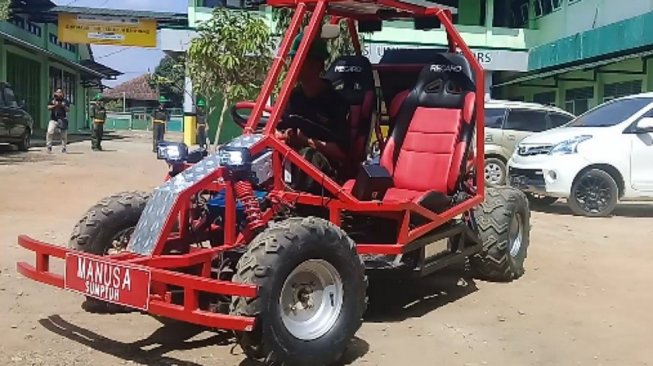 Keren! Mobil Listrik Karya Siswa SMK di Banyumas Mampu Angkut 4 Orang